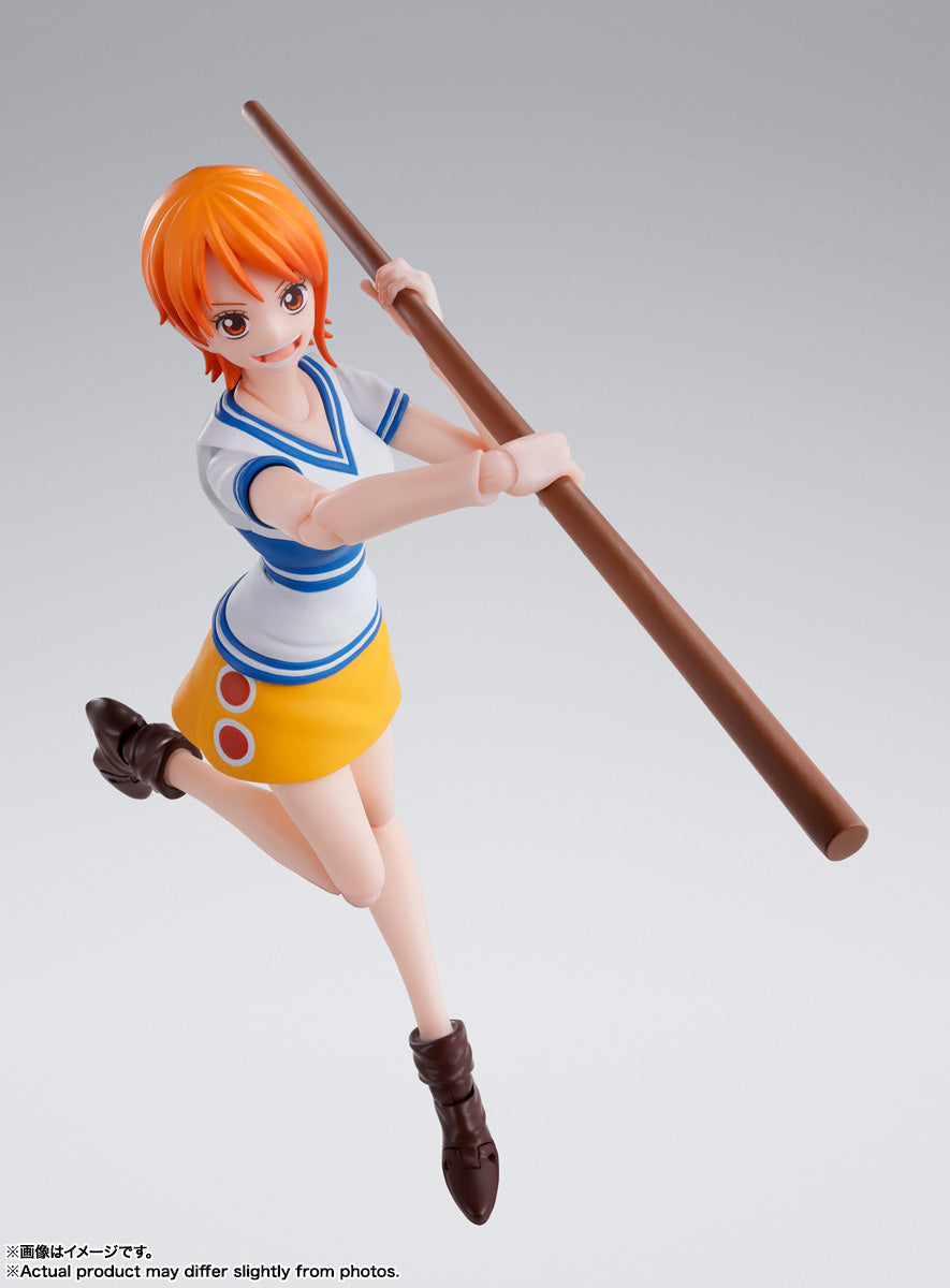 S.H. Figuarts One Piece - Nami -Romance Dawn