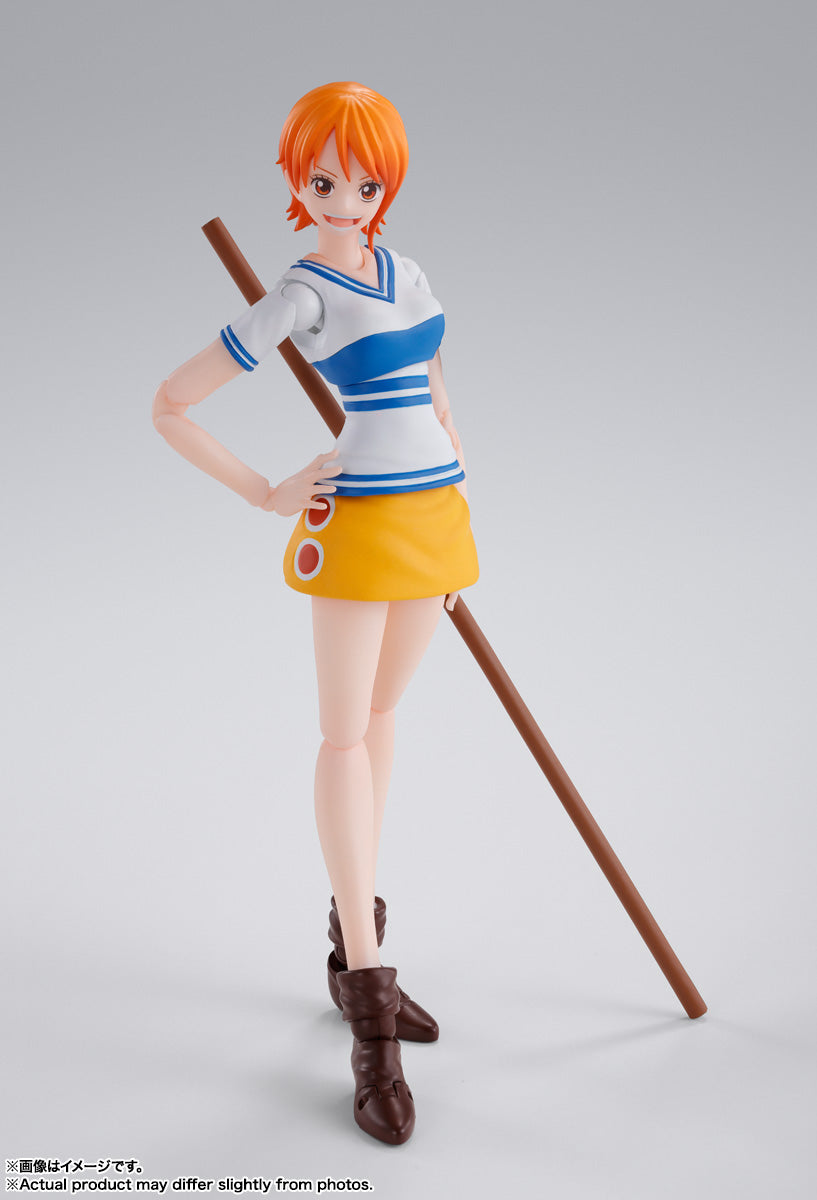 S.H. Figuarts One Piece - Nami -Romance Dawn